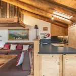 Apartment Casa Verocip, With Panoramic Balcony On Dolomites *