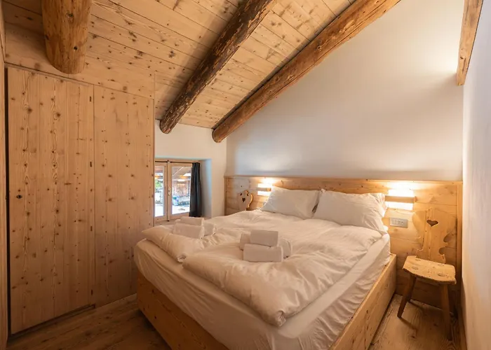 Casa Verocip, With Panoramic Balcony On Dolomites * Cortina dʼAmpezzo