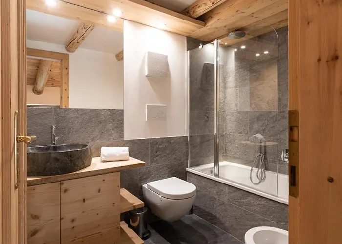 Casa Verocip, With Panoramic Balcony On Dolomites Cortina dʼAmpezzo